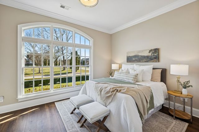 2525 Upper Hollow Rd, Thompsons Station, TN 37179