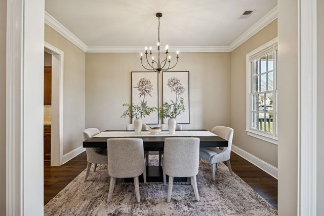 2525 Upper Hollow Rd, Thompsons Station, TN 37179