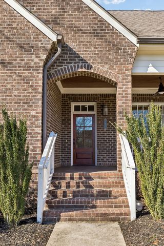 2525 Upper Hollow Rd, Thompsons Station, TN 37179