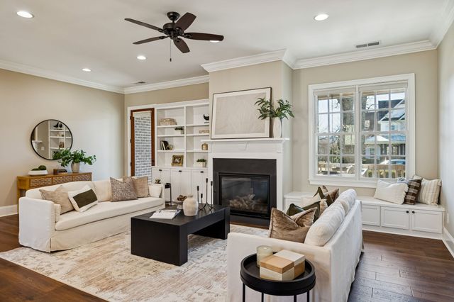 2525 Upper Hollow Rd, Thompsons Station, TN 37179