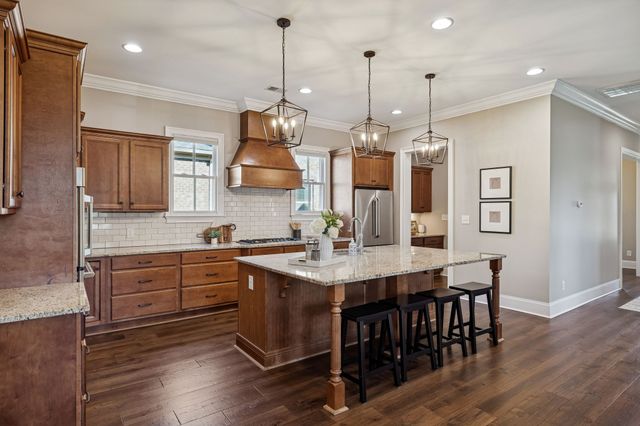 2525 Upper Hollow Rd, Thompsons Station, TN 37179