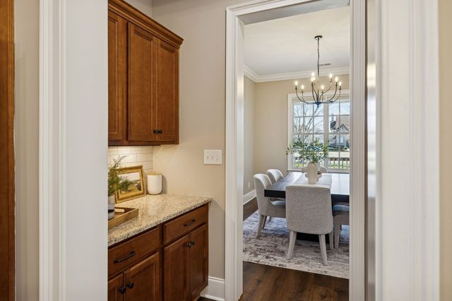 2525 Upper Hollow Rd, Thompsons Station, TN 37179