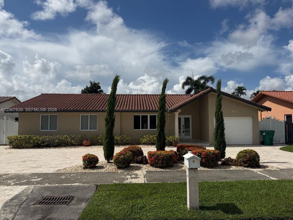 14020 SW 38th Street, Miami, FL 33175