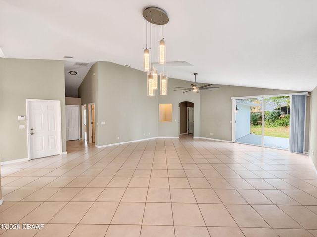 1001 Heatherwood Court, Port Orange, FL 32127