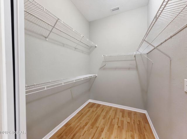 1001 Heatherwood Court, Port Orange, FL 32127