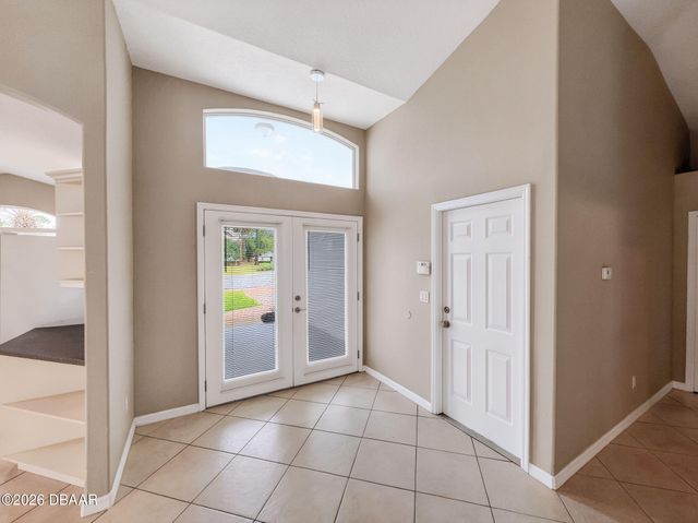 1001 Heatherwood Court, Port Orange, FL 32127
