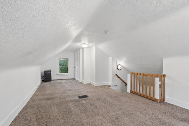 1120 31st Street, Des Moines, IA 50311