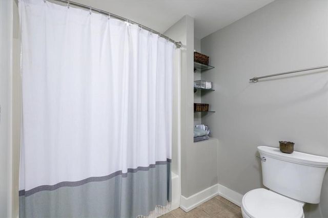 400 Walnut Street 403, Des Moines, IA 50309