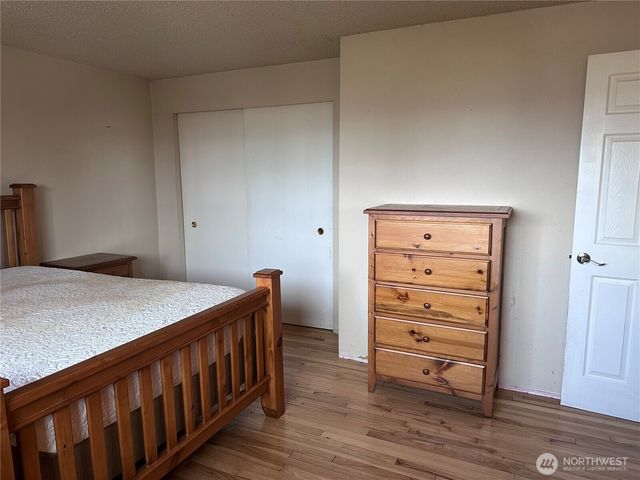 1411 E 5th Street, Port Angeles, WA 98362