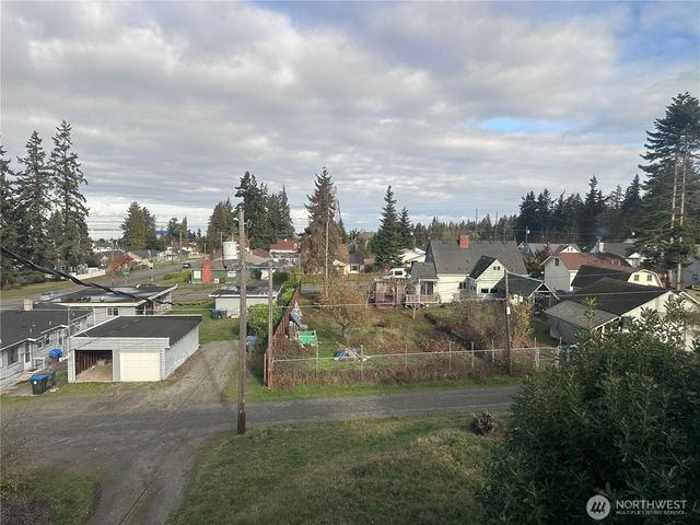 1411 E 5th Street, Port Angeles, WA 98362