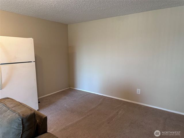 1411 E 5th Street, Port Angeles, WA 98362