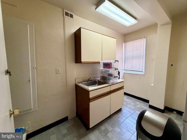 5209 YORK RD, Baltimore, MD 21212