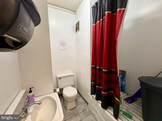 5209 YORK RD, Baltimore, MD 21212