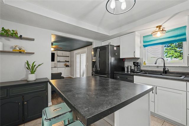 4900 Pennswood Drive, Huber Heights, OH 45424