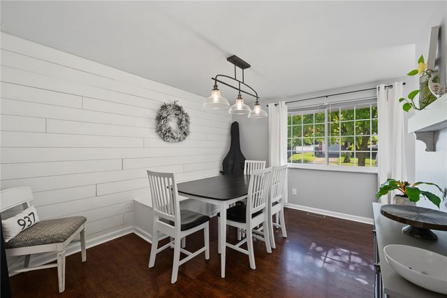 4900 Pennswood Drive, Huber Heights, OH 45424