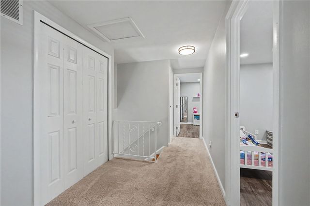4900 Pennswood Drive, Huber Heights, OH 45424