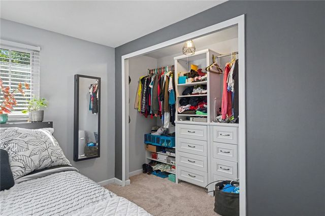 4900 Pennswood Drive, Huber Heights, OH 45424