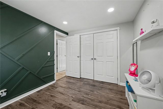 4900 Pennswood Drive, Huber Heights, OH 45424