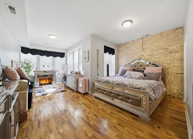 1253 S Tripp Avenue, Chicago, IL 60623