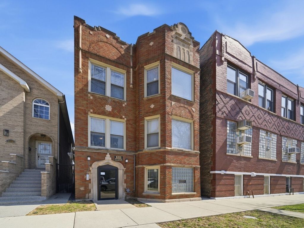 1253 S Tripp Avenue, Chicago, IL 60623