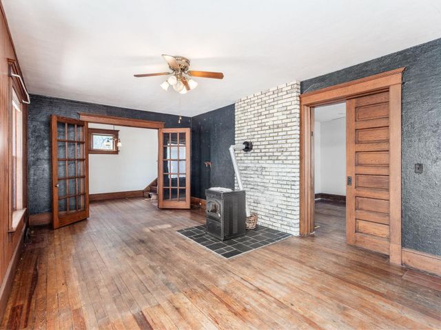 219 Coshocton Avenue, Mount Vernon, OH 43050