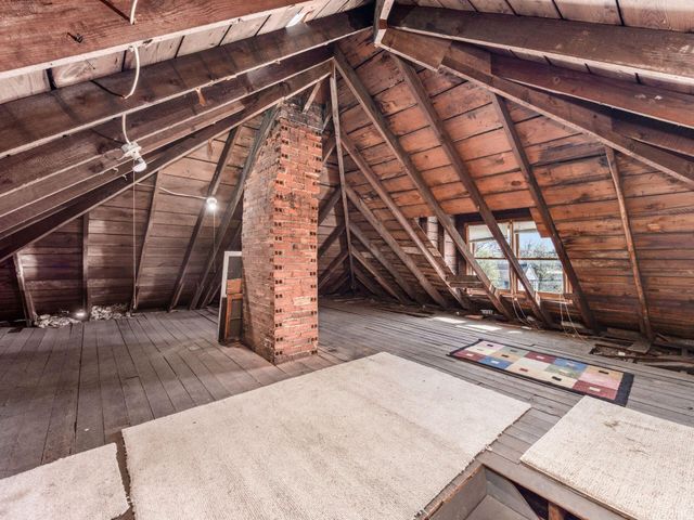 219 Coshocton Avenue, Mount Vernon, OH 43050
