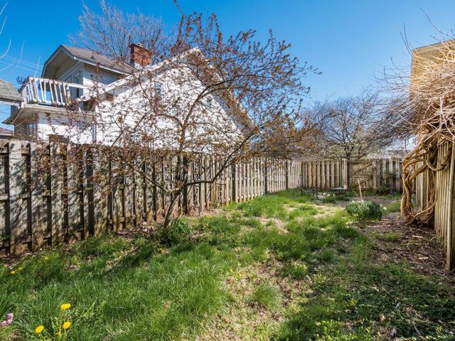 219 Coshocton Avenue, Mount Vernon, OH 43050