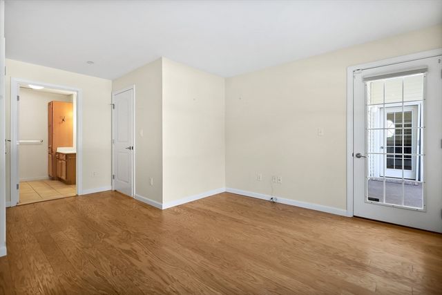 10 Westchester Drive 10, Haverhill, MA 01830