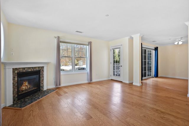 10 Westchester Drive 10, Haverhill, MA 01830