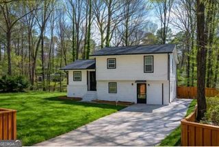 762 Maple Drive, Riverdale, GA 30274