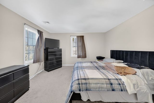 321 King Street, Fall River, MA 02724