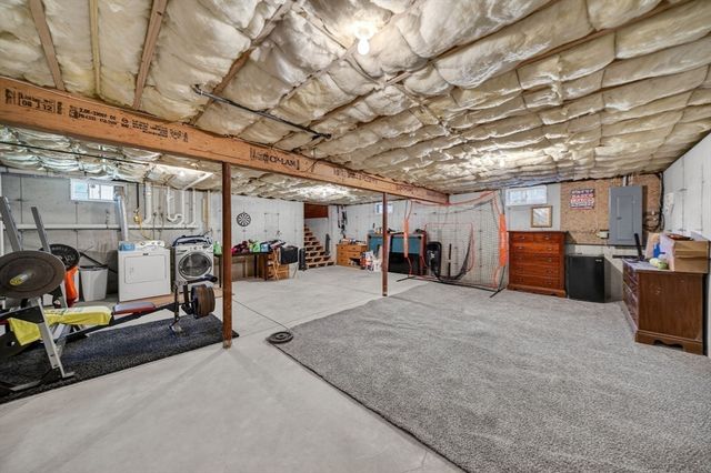 321 King Street, Fall River, MA 02724