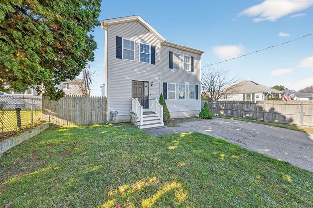 321 King Street, Fall River, MA 02724