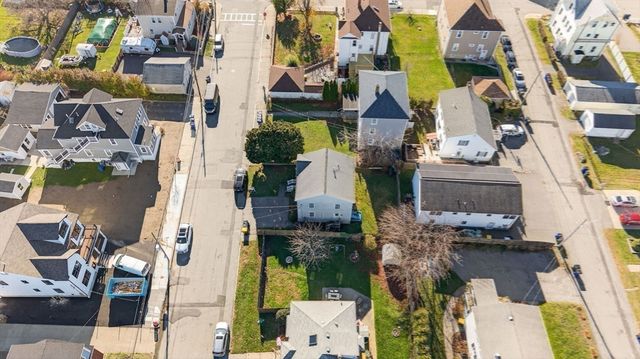 321 King Street, Fall River, MA 02724