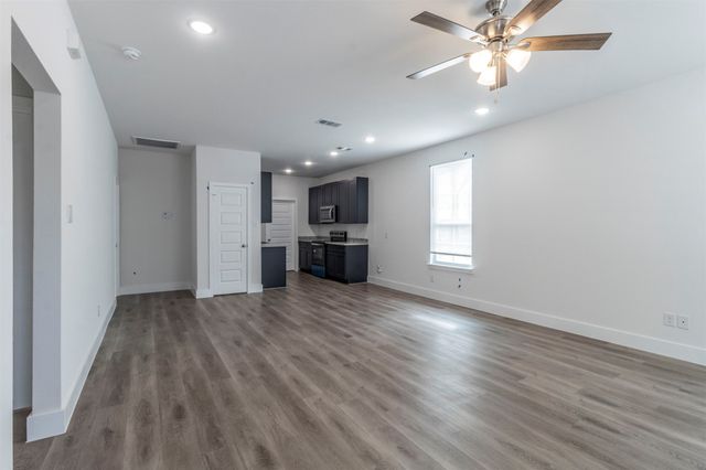 227 Harris Boulevard, Malakoff, TX 75148