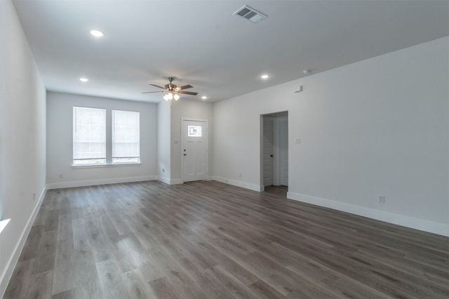 227 Harris Boulevard, Malakoff, TX 75148