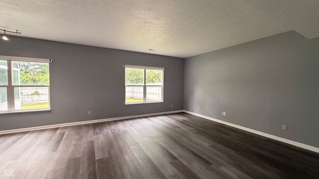 6015 Lakeside Manor Avenue, Indianapolis, IN 46254