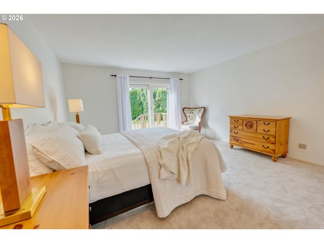 11275 Sw QUELLE Pl, Tigard, OR 97223