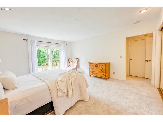 11275 Sw QUELLE Pl, Tigard, OR 97223
