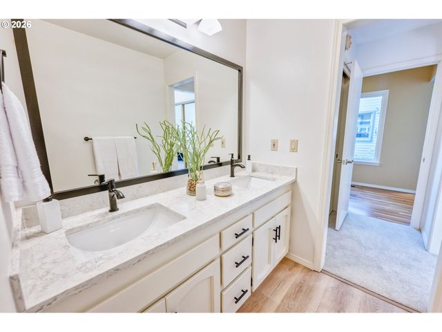 11275 Sw QUELLE Pl, Tigard, OR 97223