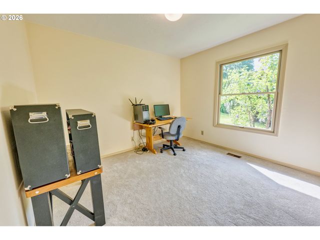 11275 Sw QUELLE Pl, Tigard, OR 97223
