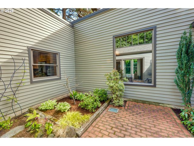 11275 Sw QUELLE Pl, Tigard, OR 97223