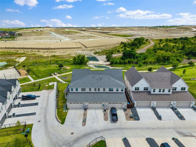 13825 Carnegie Drive, Fort Worth, TX 76008
