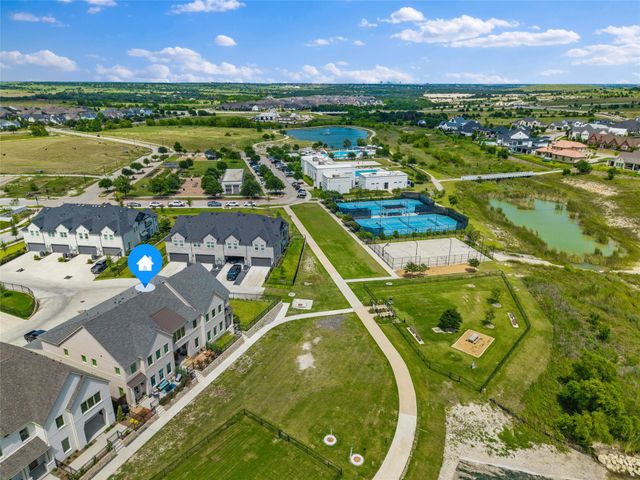 13825 Carnegie Drive, Fort Worth, TX 76008
