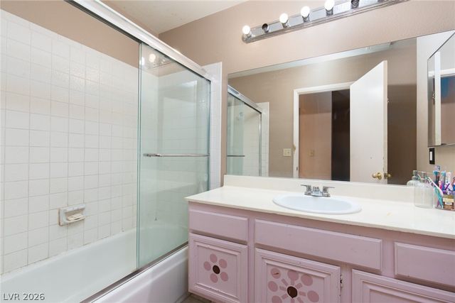 3233 Kinsale Court, Las Vegas, NV 89121
