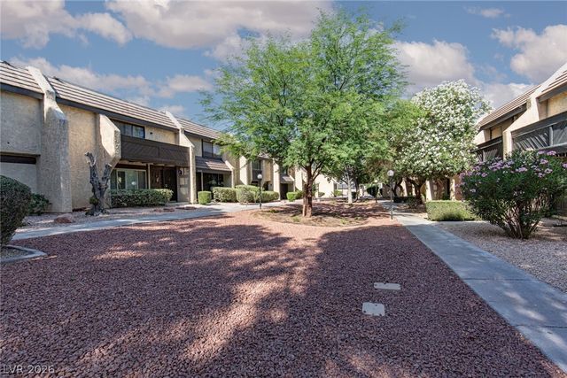3233 Kinsale Court, Las Vegas, NV 89121