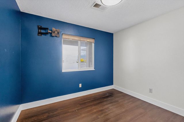 273 Tigris Road NE, Rio Rancho, NM 87124