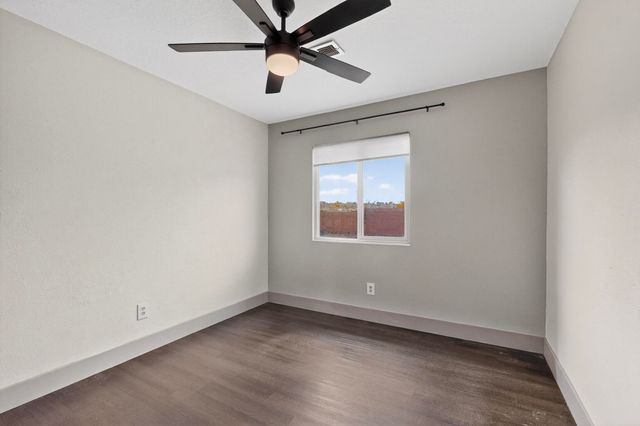 273 Tigris Road NE, Rio Rancho, NM 87124