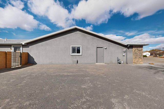 273 Tigris Road NE, Rio Rancho, NM 87124