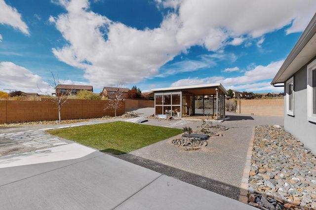 273 Tigris Road NE, Rio Rancho, NM 87124